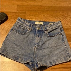 Pacsun size 25 shorts 🌸